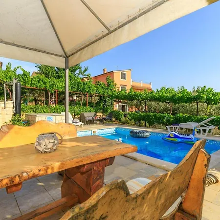 Slavko Гостьовий будинок